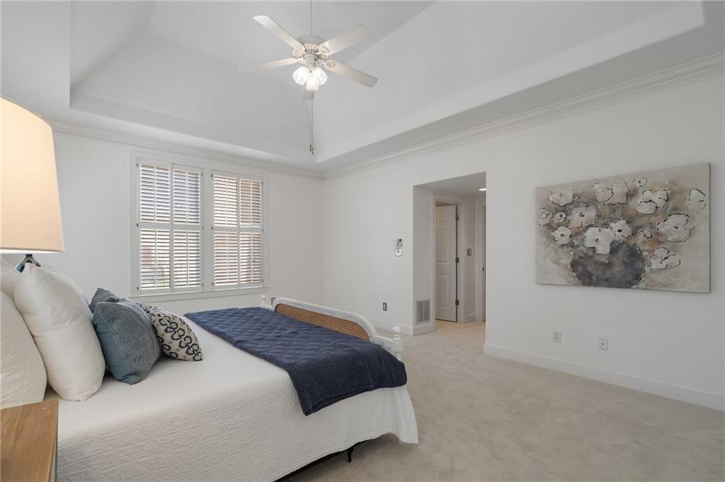 407 Spring House Cove NE