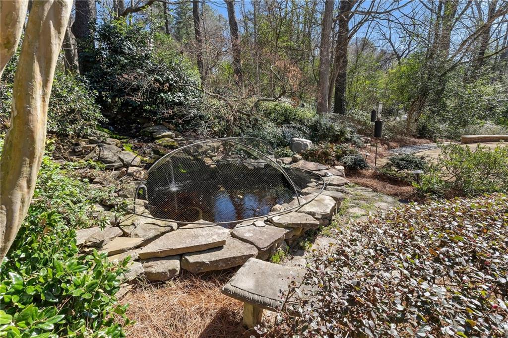 407 Spring House Cove NE