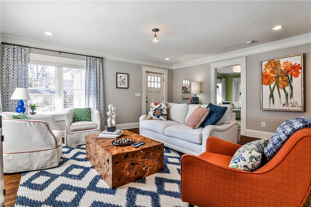 17 Bates Avenue SE
