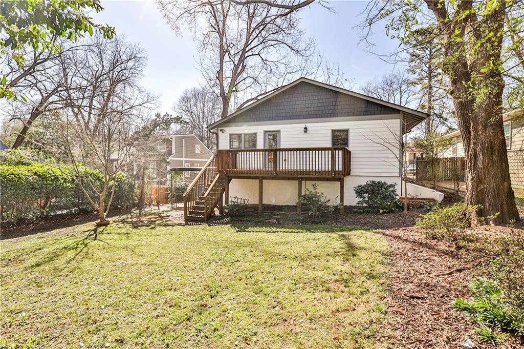 17 Bates Avenue SE