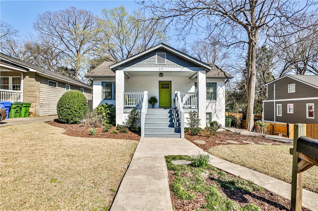 17 Bates Avenue SE
