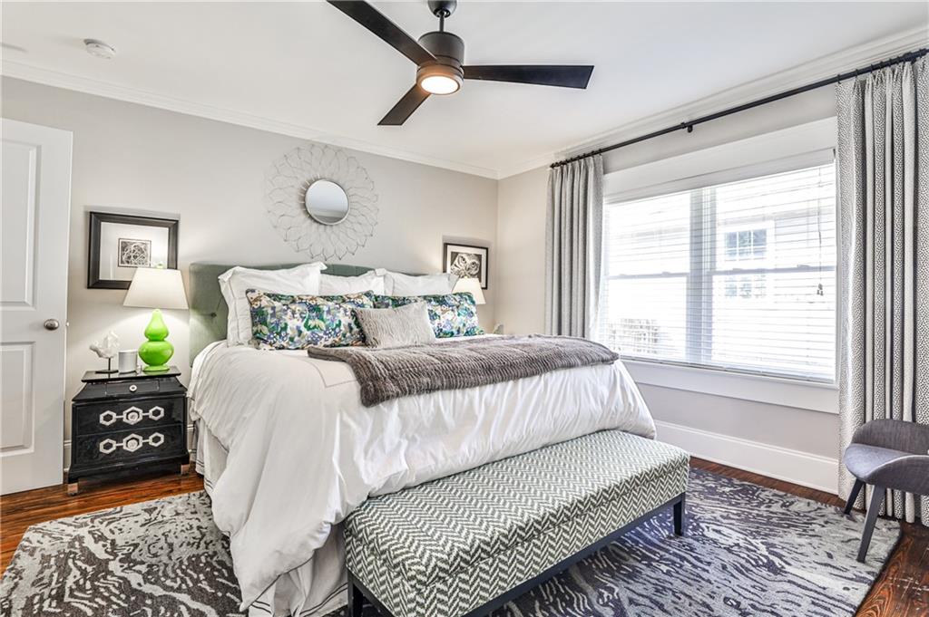 17 Bates Avenue SE