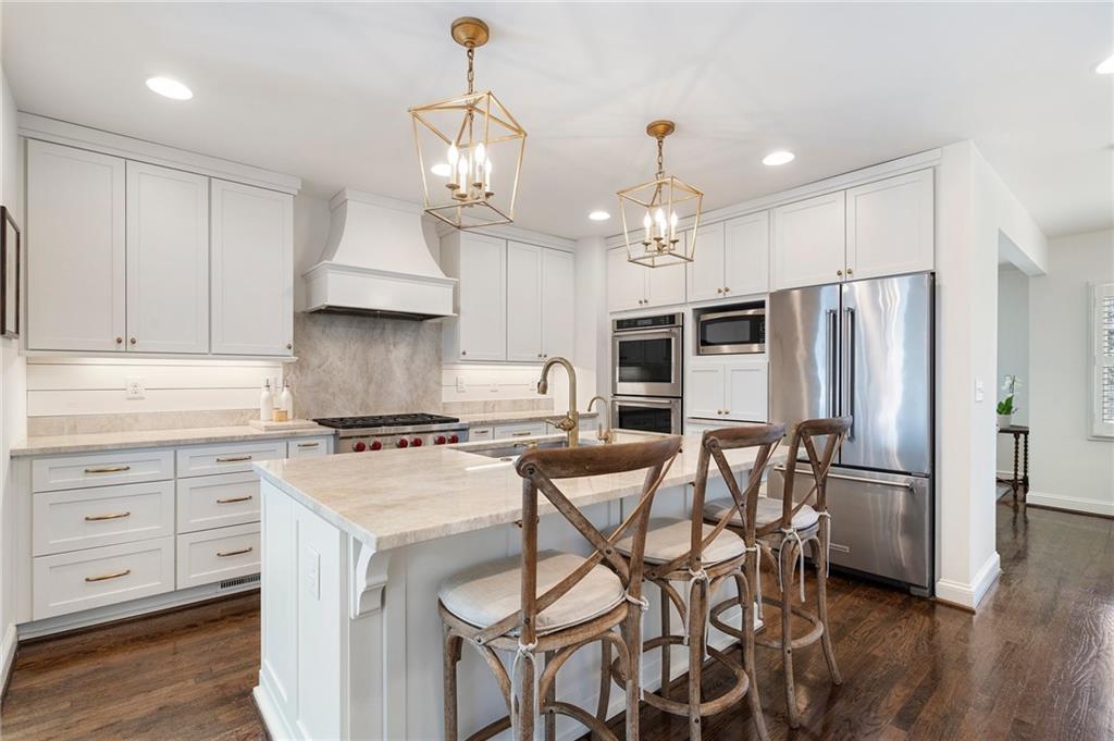 1015 Peachtree Battle Circle