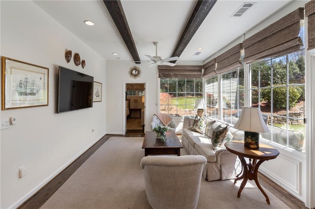 1015 Peachtree Battle Circle