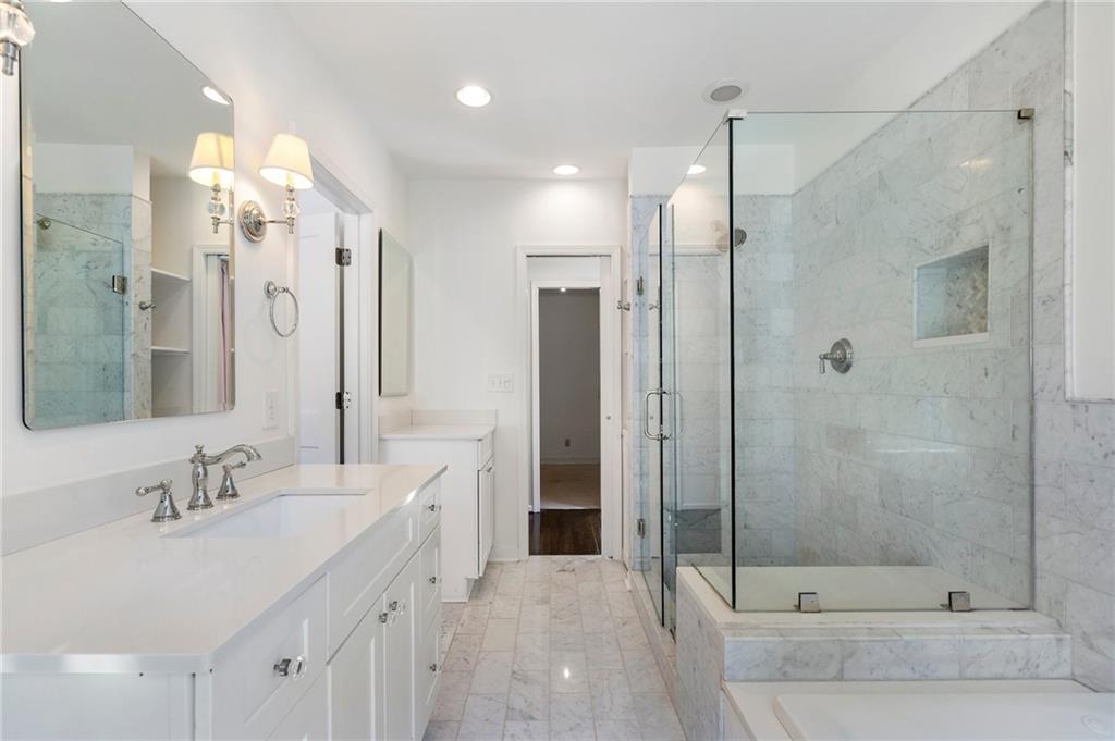 1015 Peachtree Battle Circle