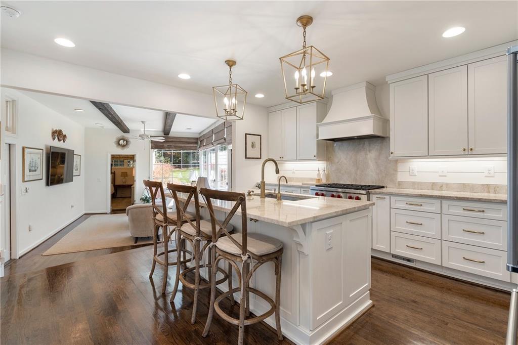1015 Peachtree Battle Circle