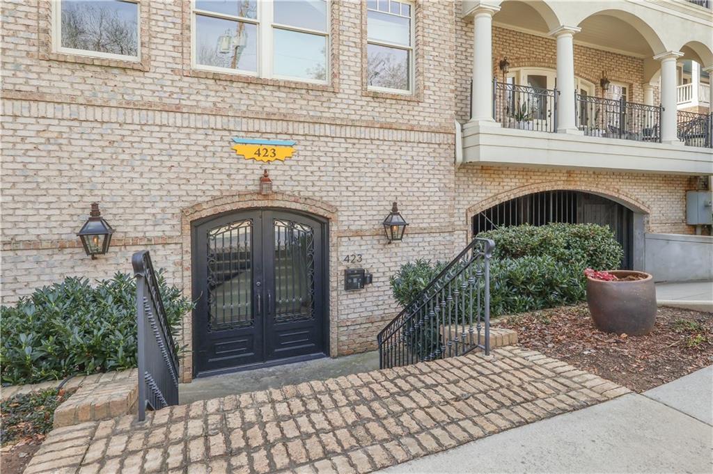 423 Georgia Avenue SE Unit 301
