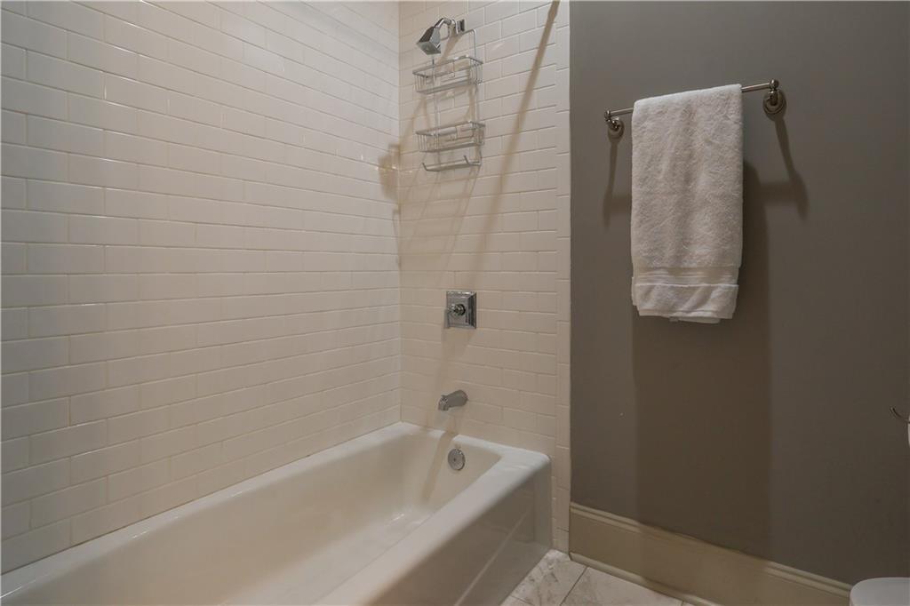 423 Georgia Avenue SE Unit 301