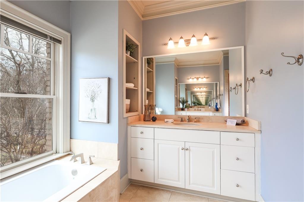 423 Georgia Avenue SE Unit 301