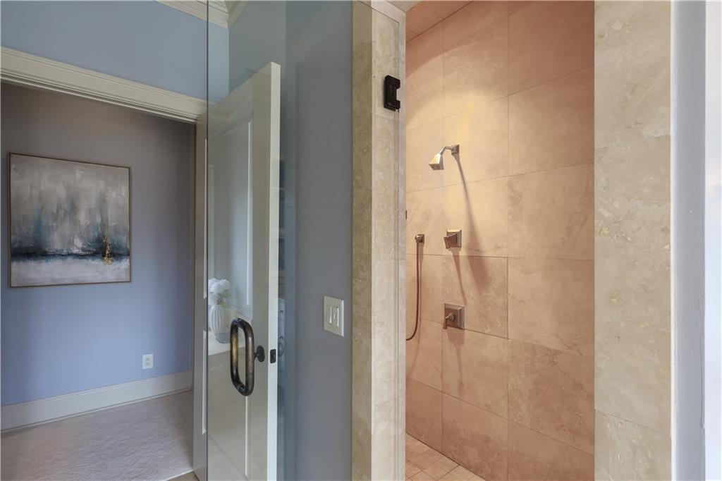 423 Georgia Avenue SE Unit 301