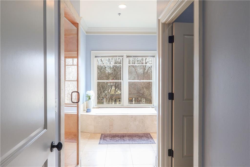 423 Georgia Avenue SE Unit 301