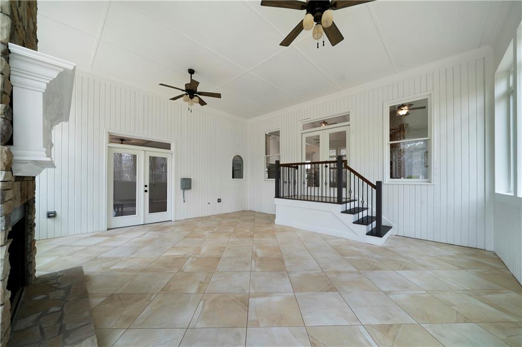 111 Carter Lane