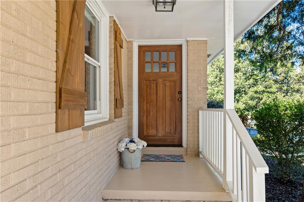 1499 May Avenue SE