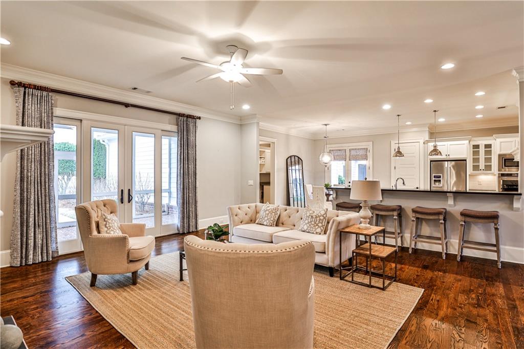 1706 Bent Pine Lane