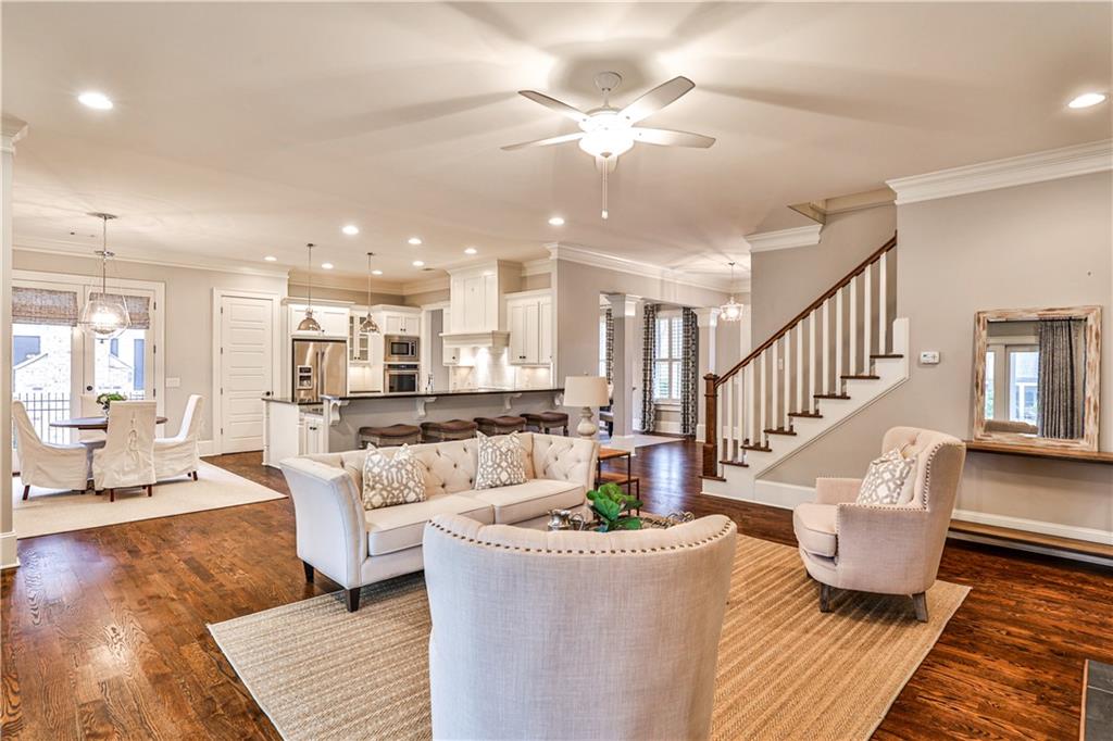 1706 Bent Pine Lane