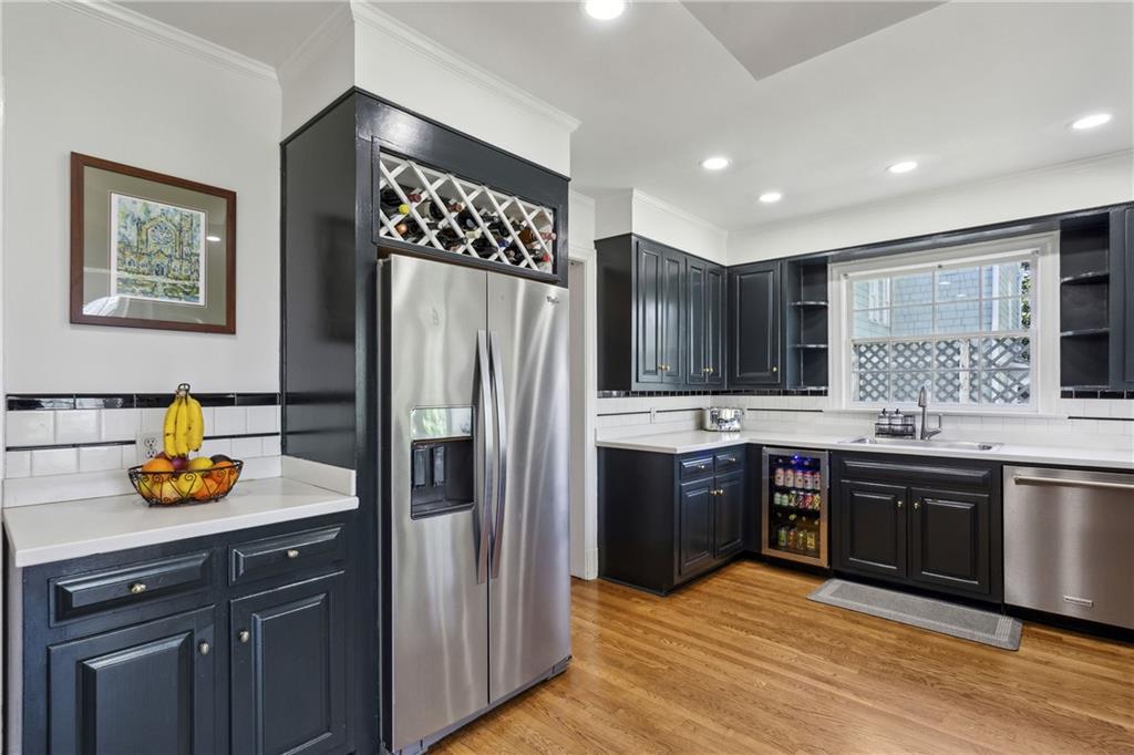 435 Collier Road NW