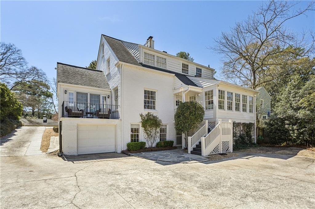 435 Collier Road NW