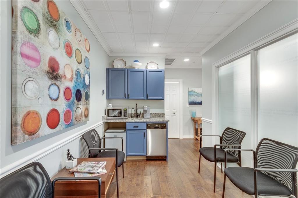 6065 LAKE FORREST Drive NW Unit Suite 170