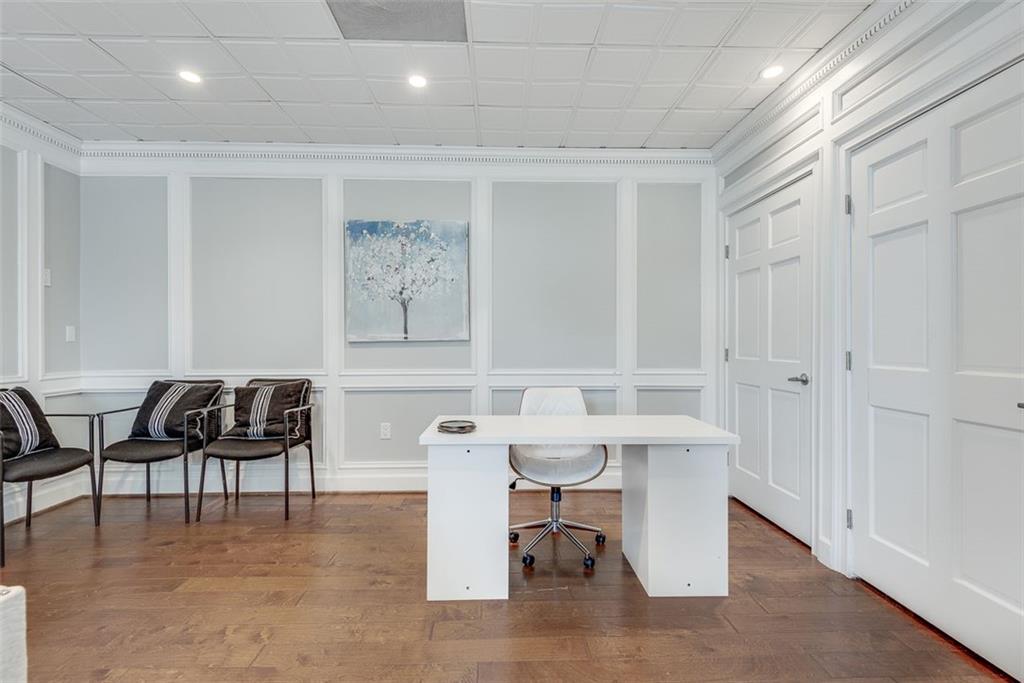 6065 LAKE FORREST Drive NW Unit Suite 170