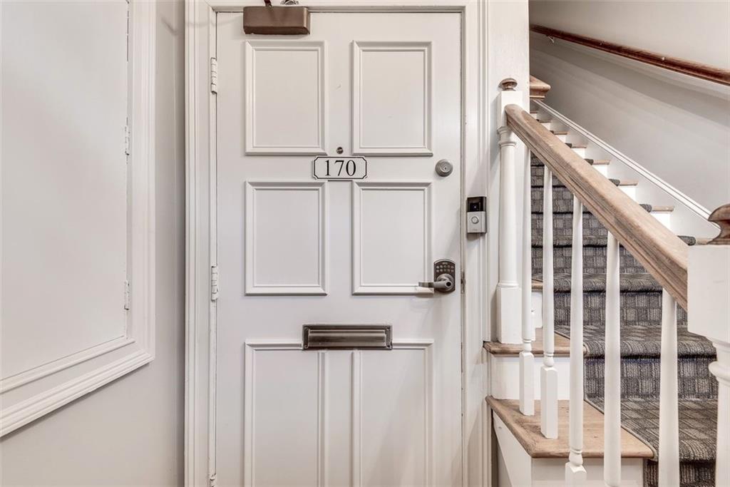 6065 LAKE FORREST Drive NW Unit Suite 170