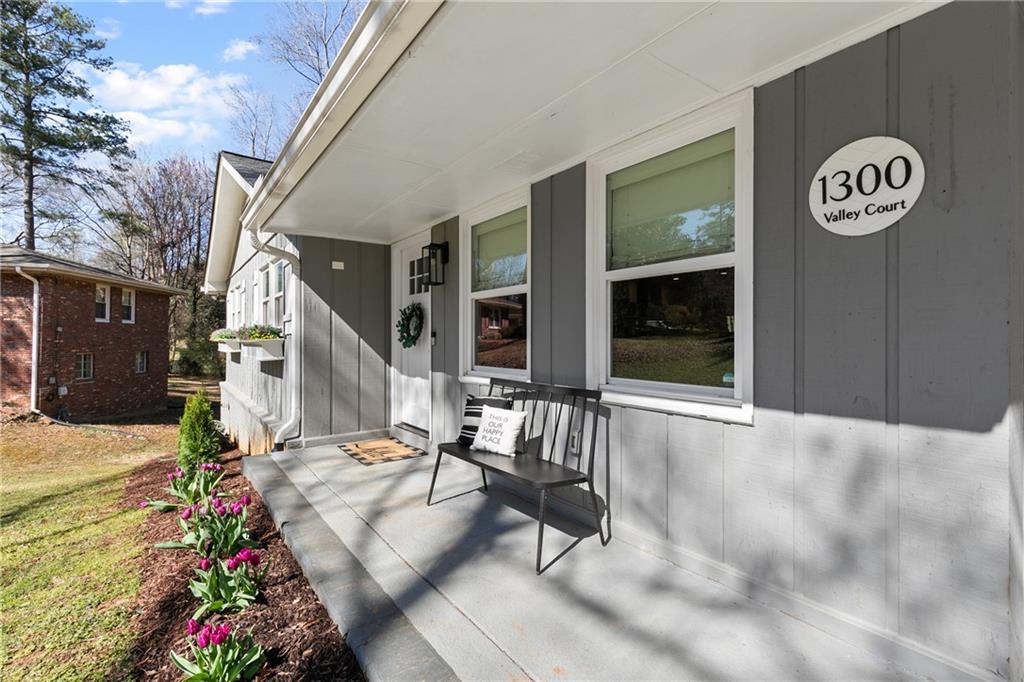 1300 Valley Court