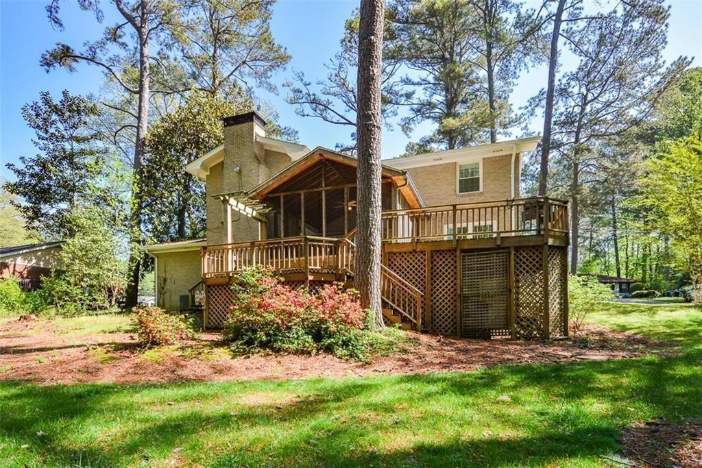 4400 Huntington Circle