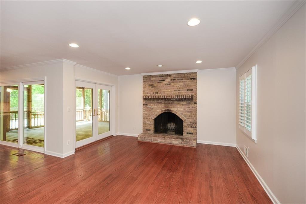 4400 Huntington Circle
