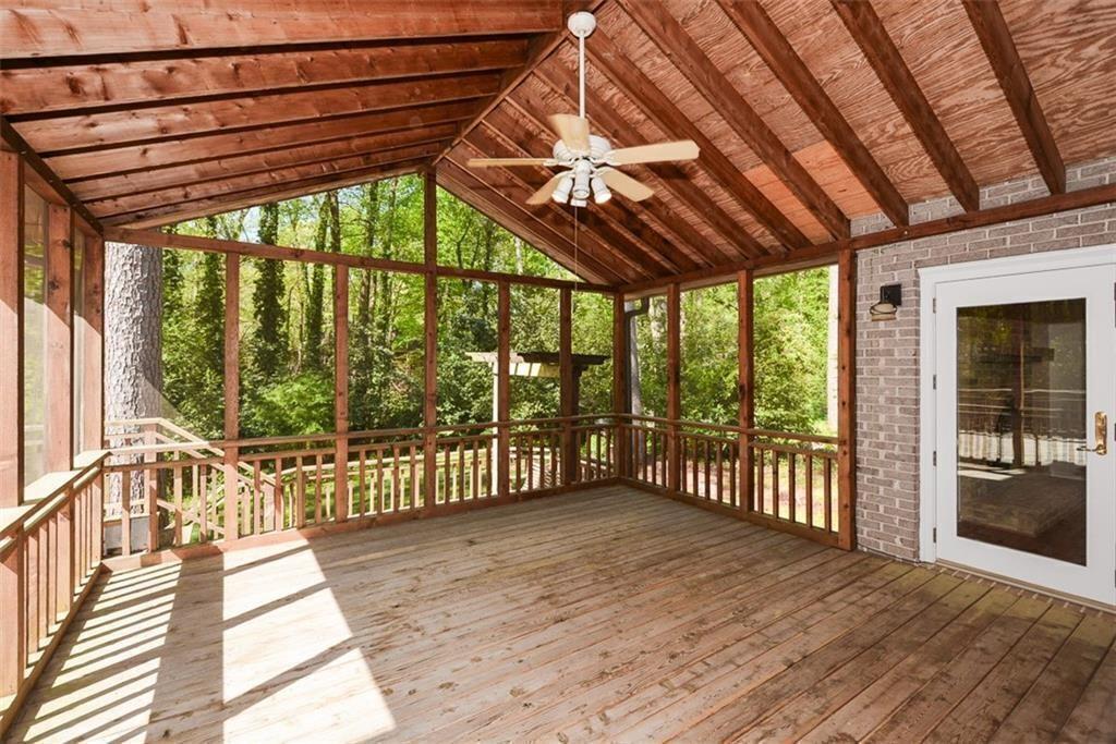 4400 Huntington Circle