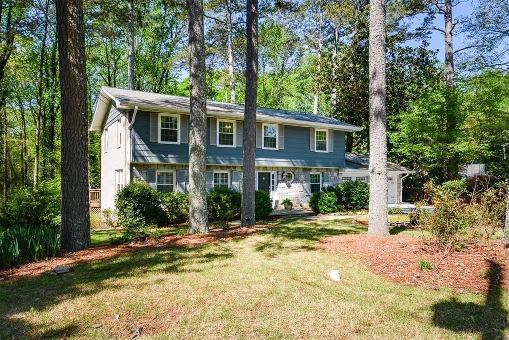 4400 Huntington Circle