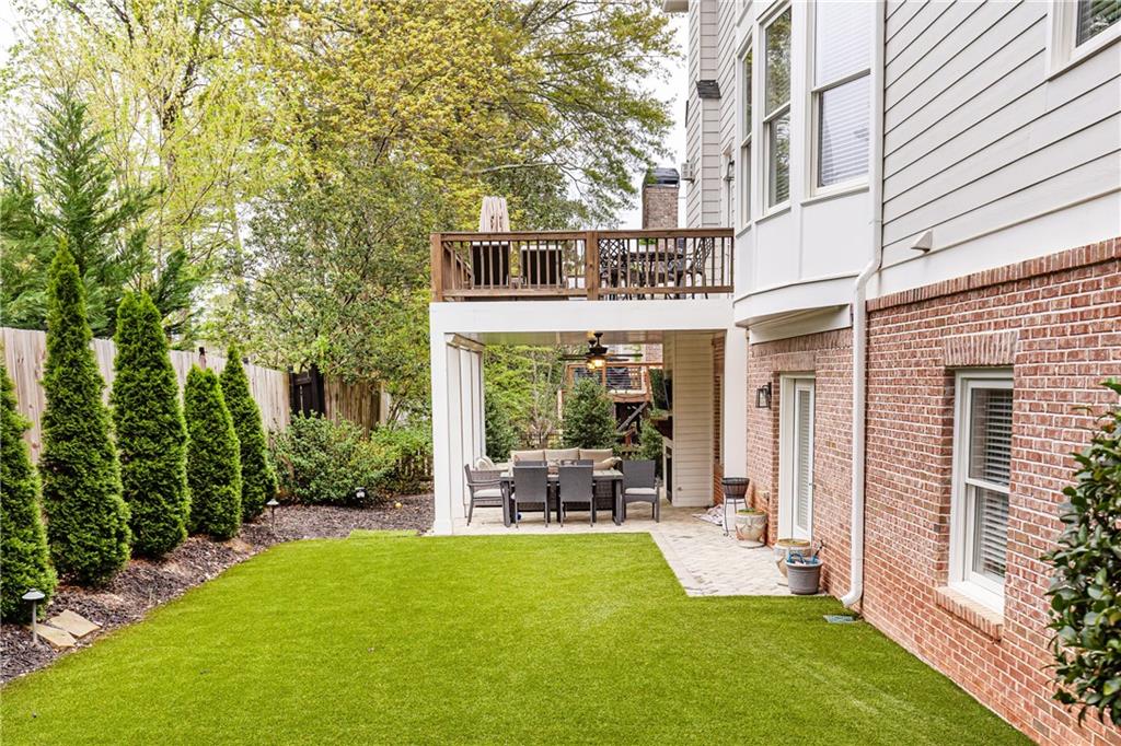 120 Windsor Cove