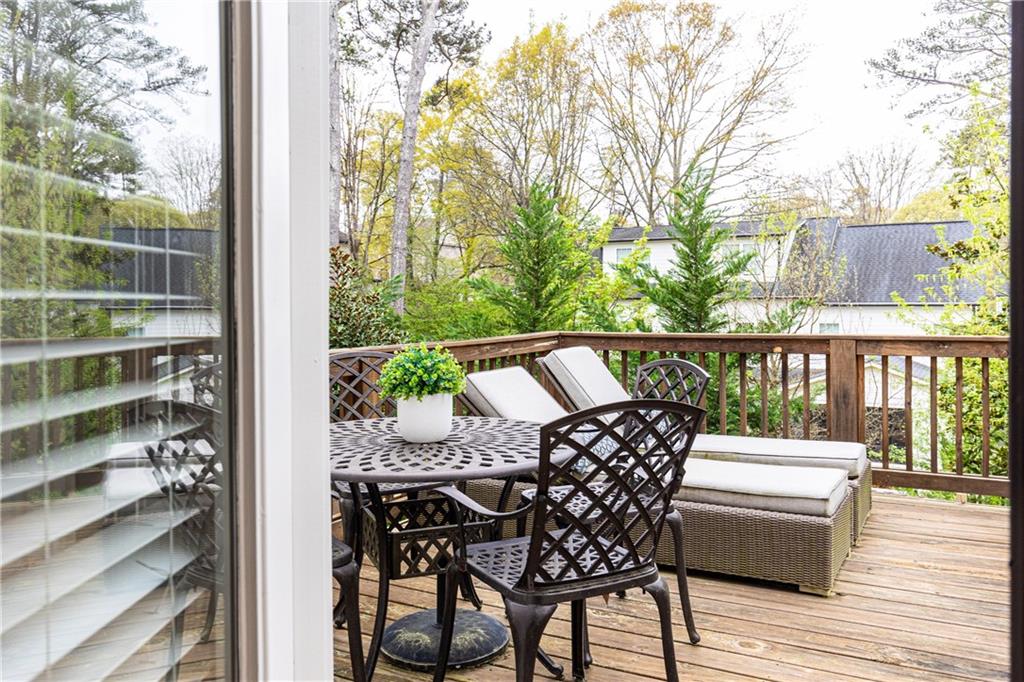 120 Windsor Cove