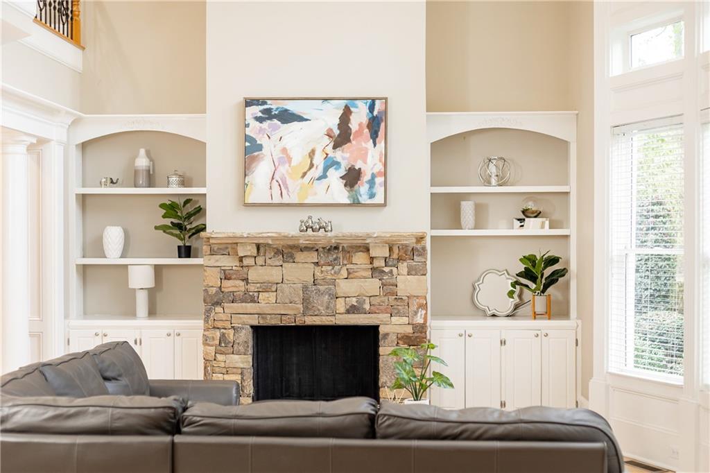 120 Windsor Cove