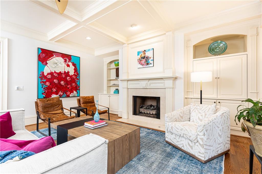 570 Glengate Cove