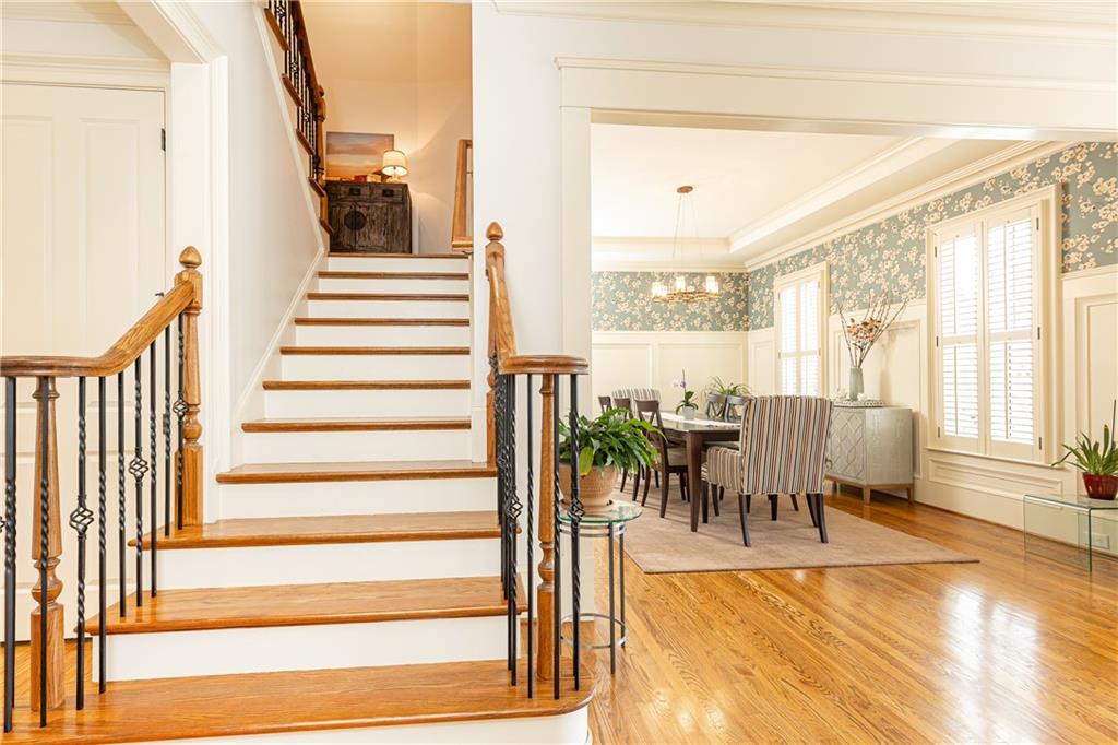 570 Glengate Cove