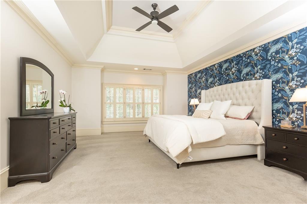 570 Glengate Cove