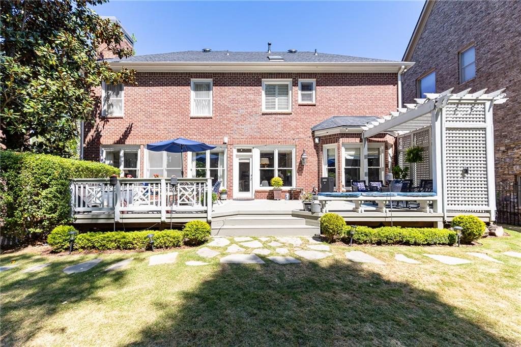 825 Glengate Place