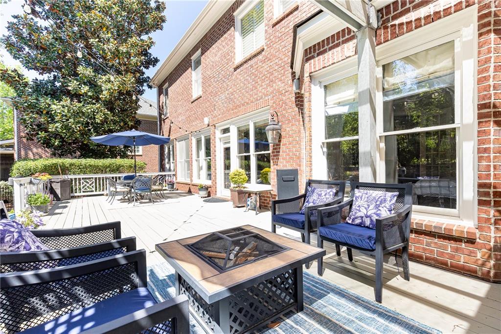 825 Glengate Place