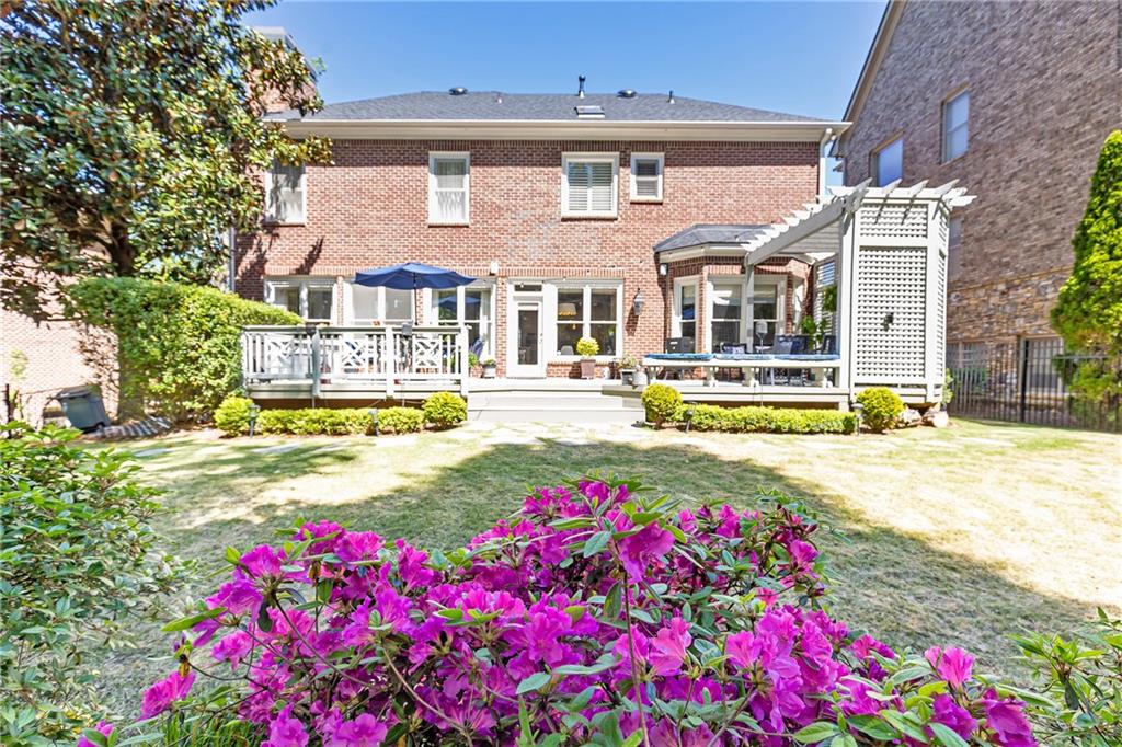 825 Glengate Place