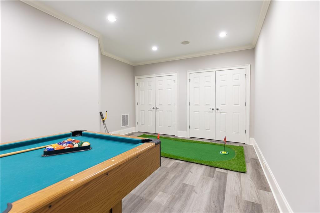 825 Glengate Place
