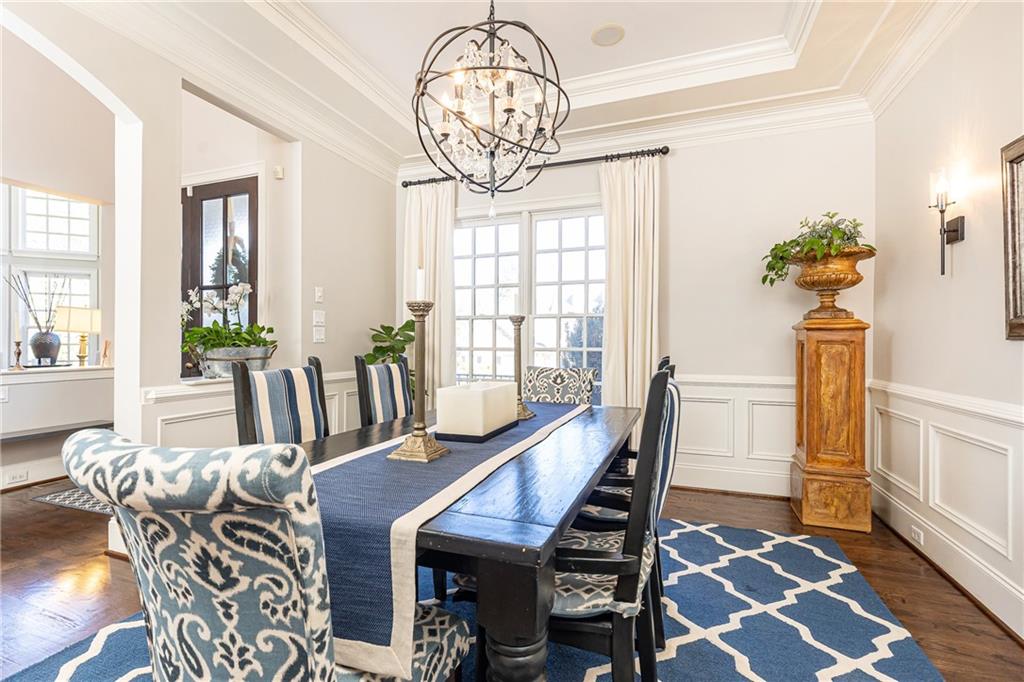 825 Glengate Place
