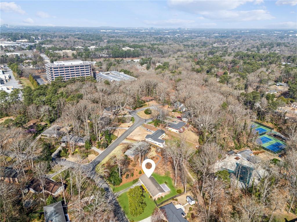 2264 Winding Way