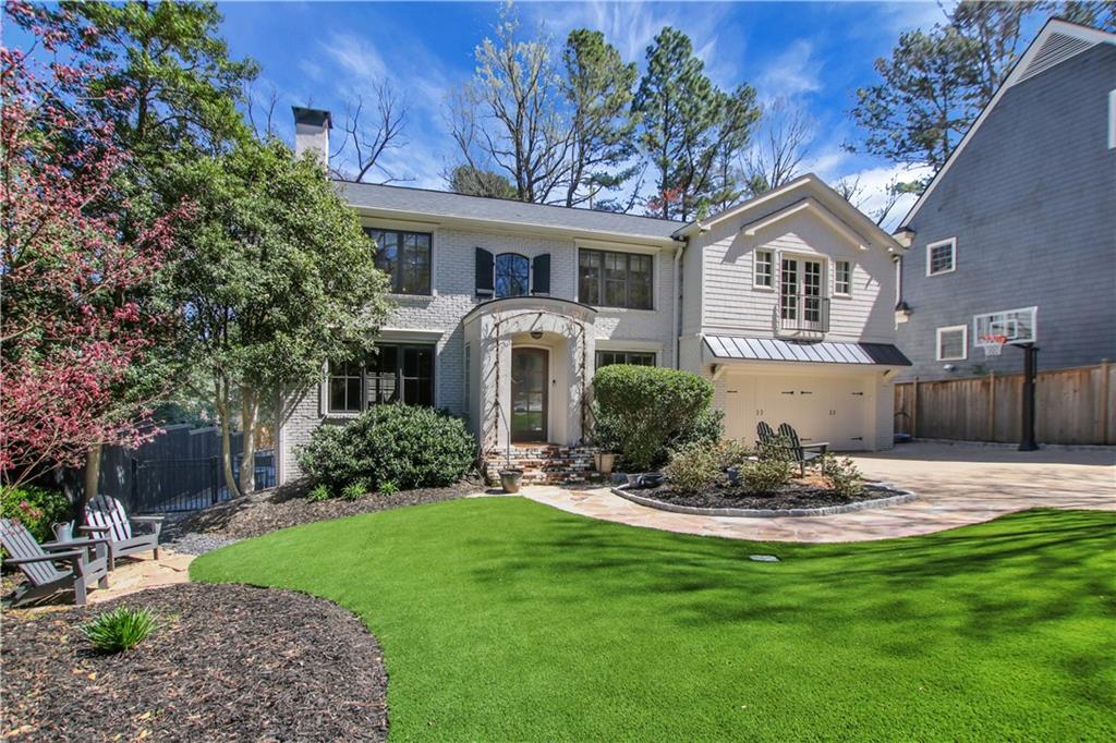 11 Collier Lane NW
