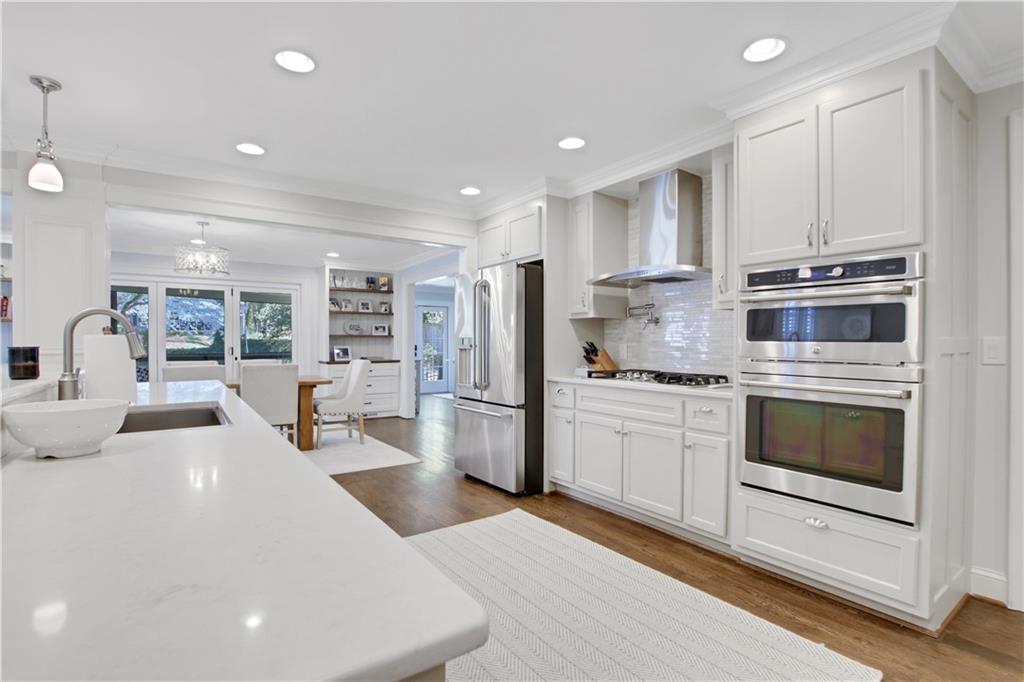 11 Collier Lane NW