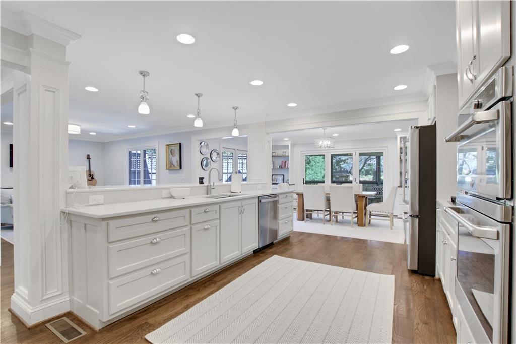 11 Collier Lane NW