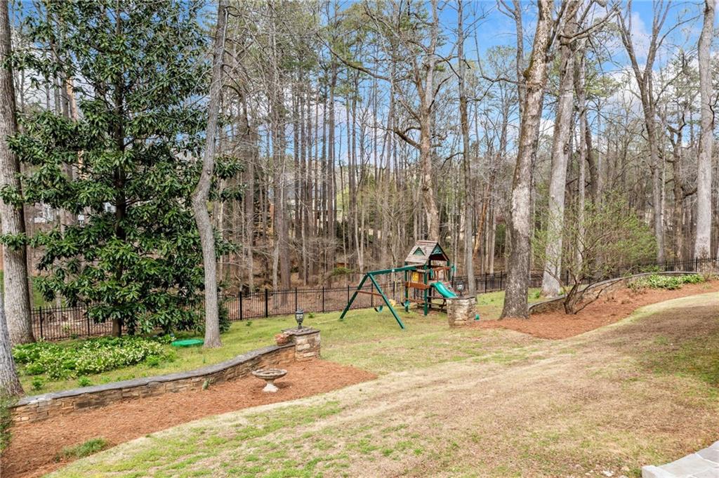 895 Hampton Bluff Drive