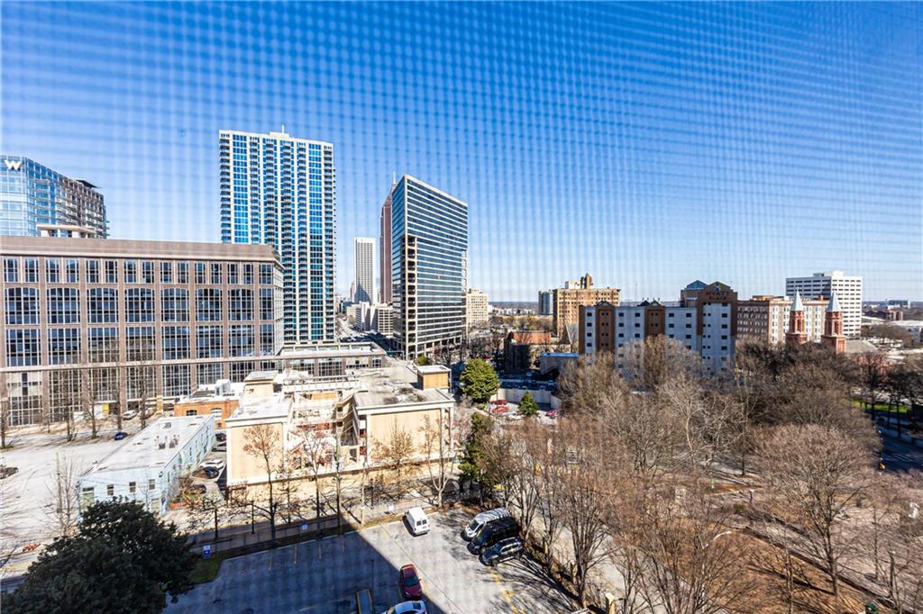 300 W Peachtree 8C