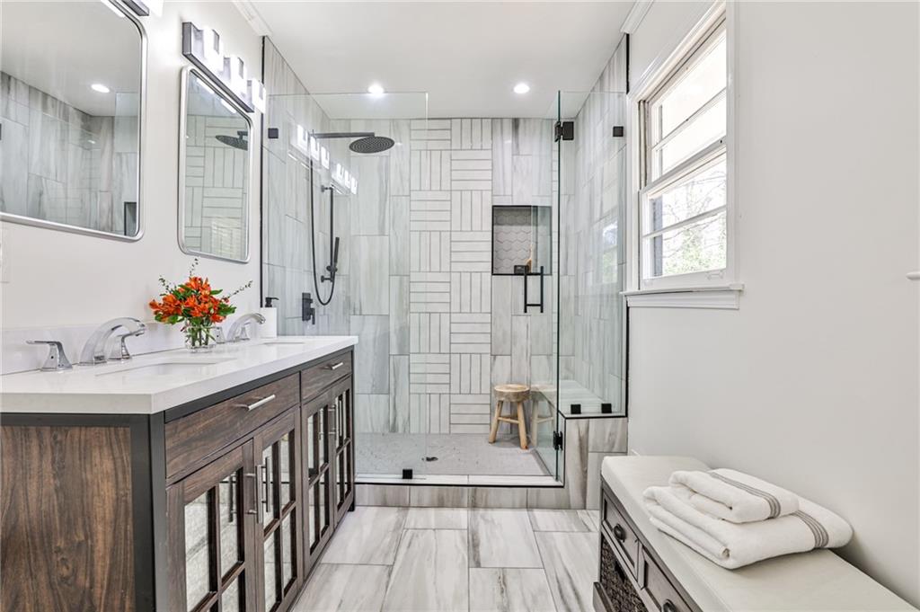 1777 Oak Crest Court