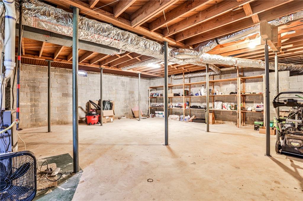 1777 Oak Crest Court