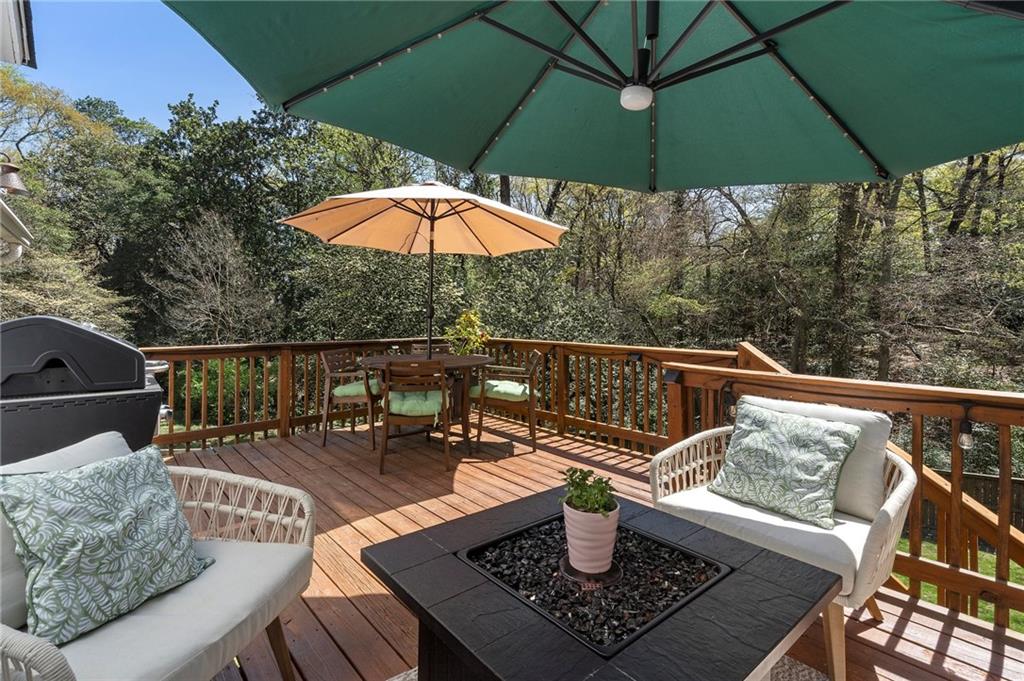 705 Martina Drive NE