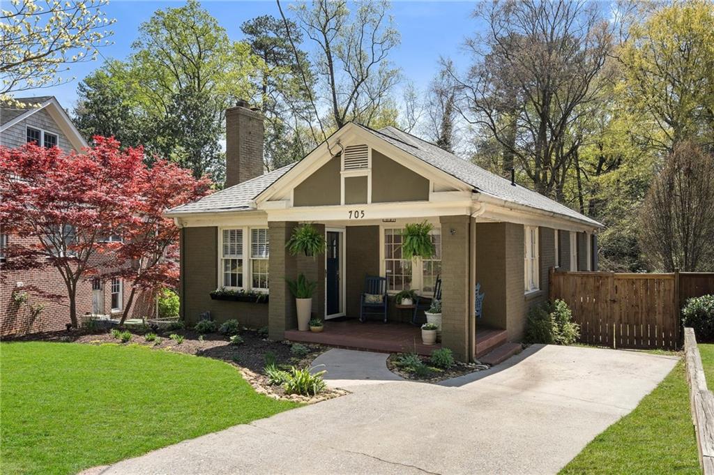705 Martina Drive NE